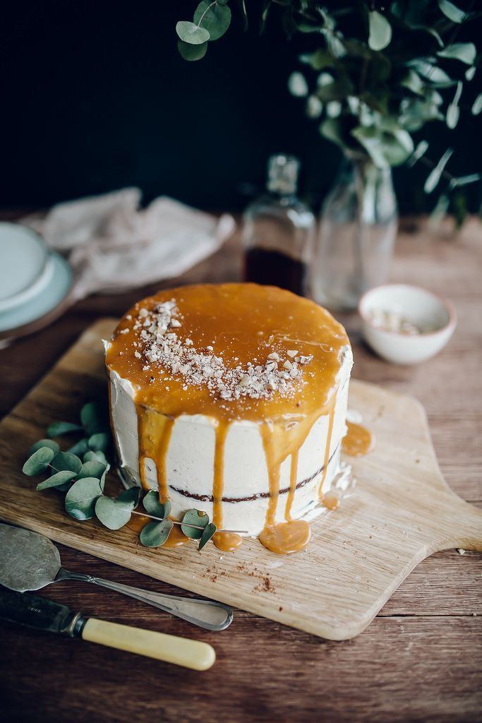 bánh kem quà tặng bạn nhân dịp ngày cưới