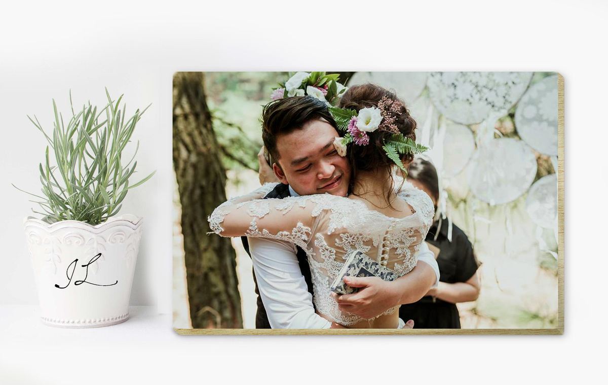 khung ảnh gỗ quà tặng bạn kỷ niệm ngày cưới