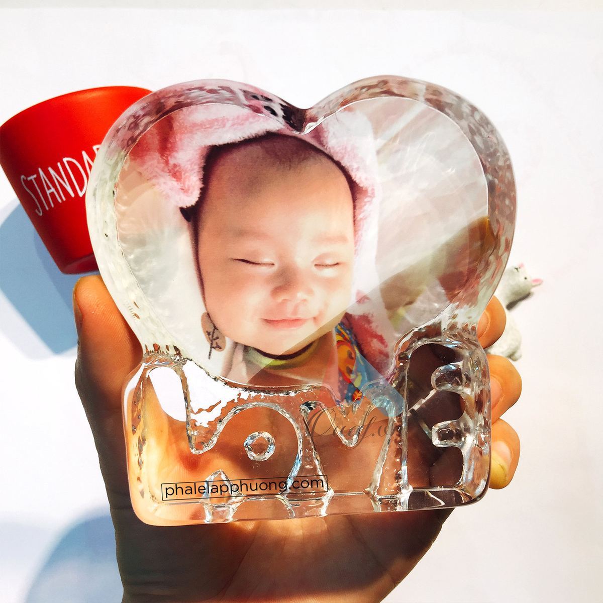 quà sinh nhật cho bé gái - in ảnh lên pha lê