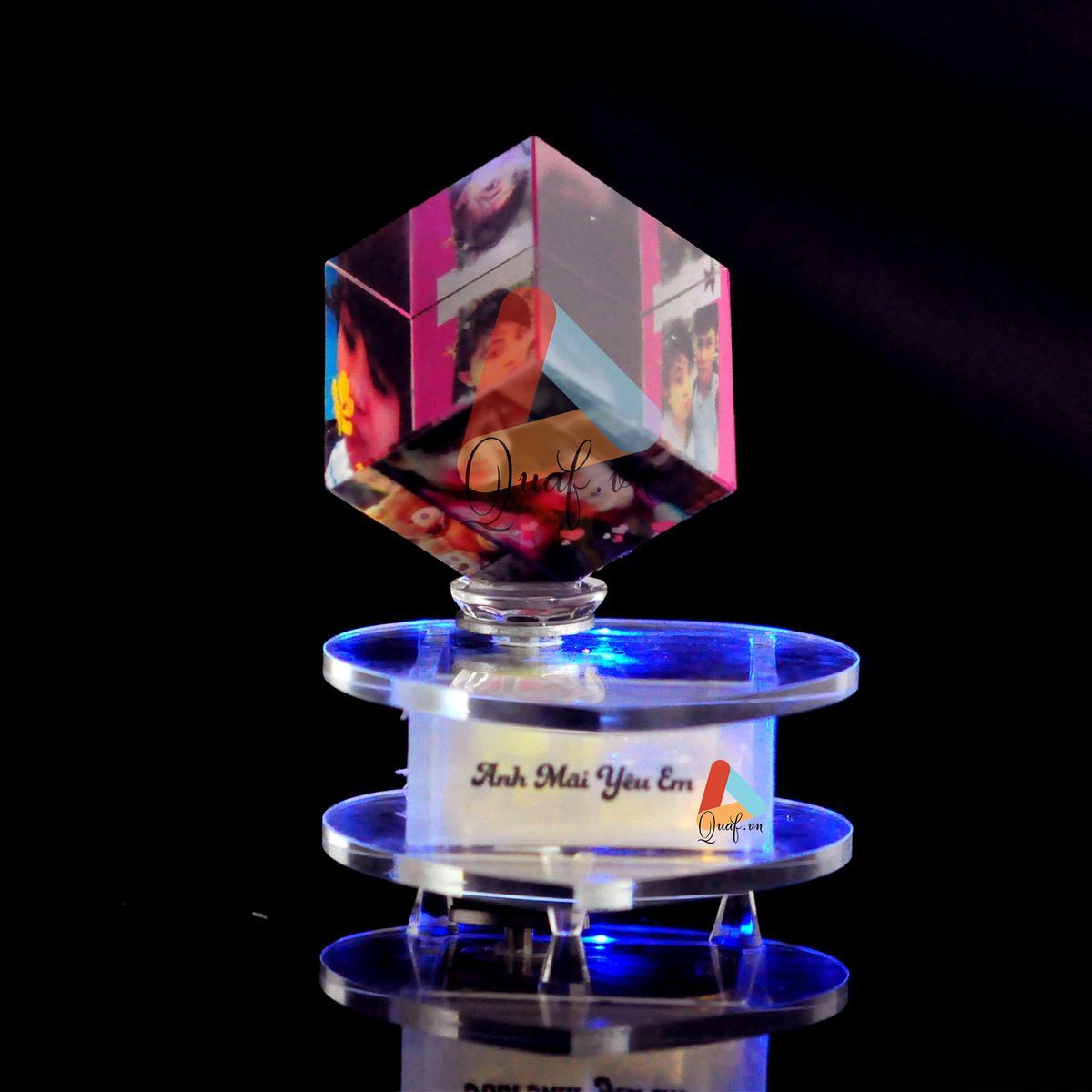 Pha lê lập phương music box
