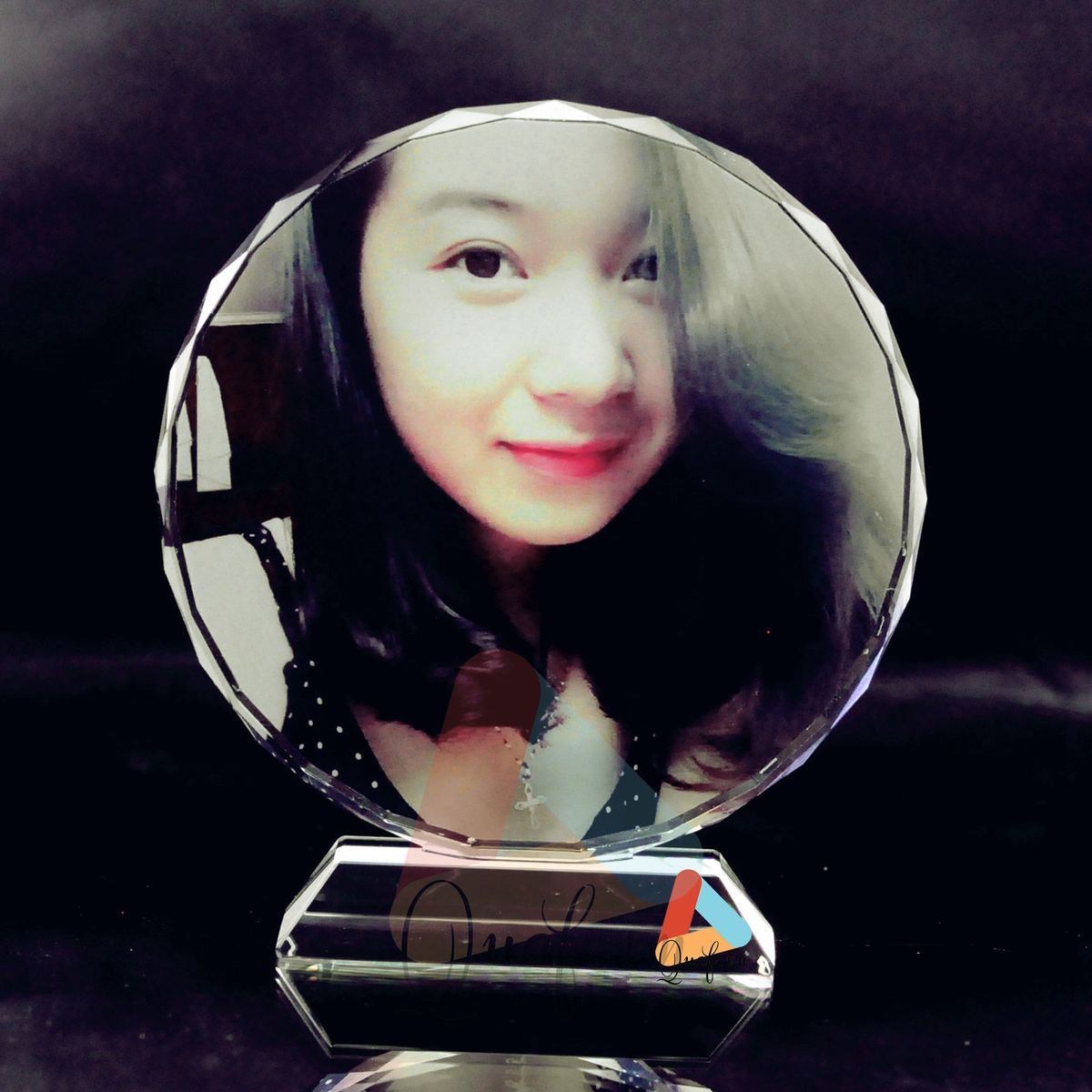 in ảnh lên pha lê tròn