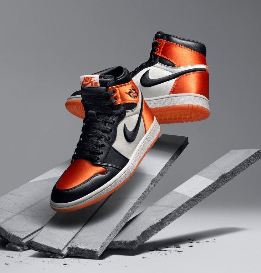 Valentine tặng gì cho bạn trai? - Sneaker