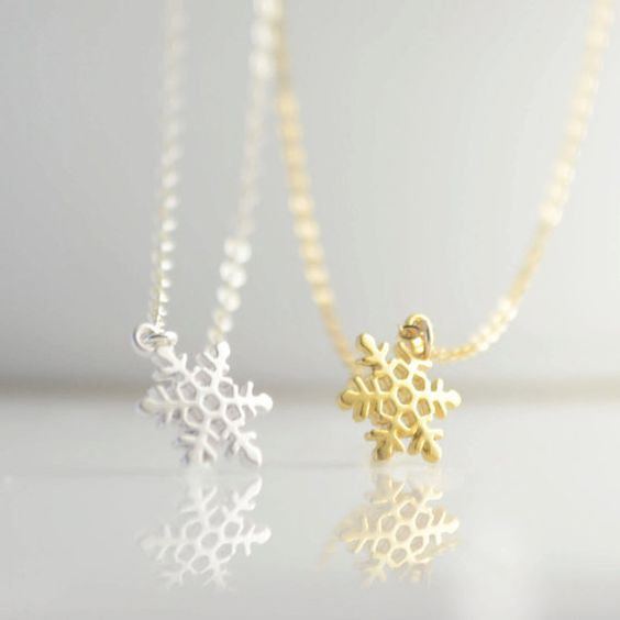Quà Noel cho bạn gái - dây chuyền bạc bông tuyết