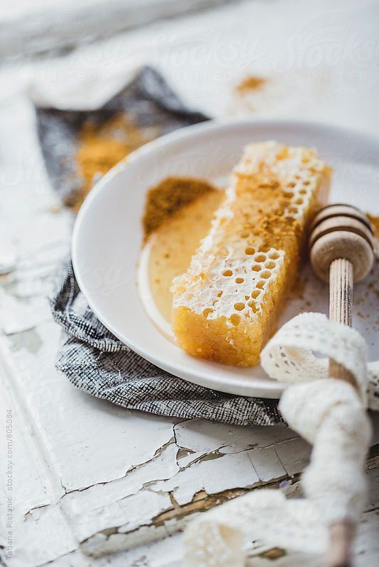Valentine tặng gì cho bạn gái? Mật ong