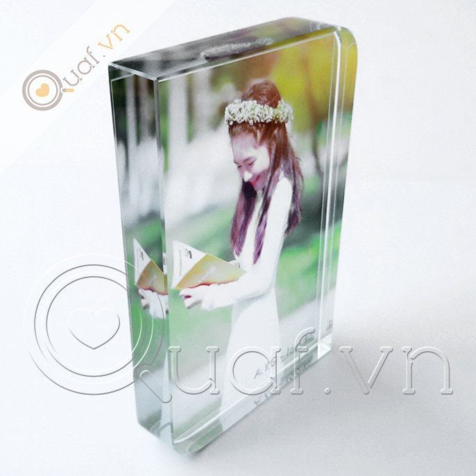 In ảnh lên pha lê chữ nhật tròn góc