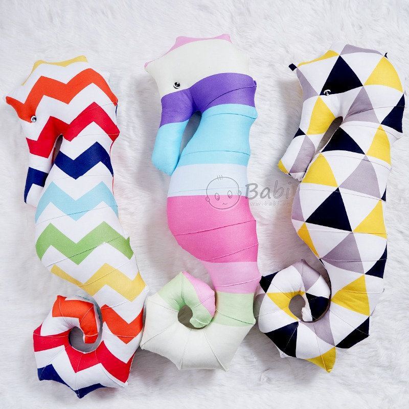 quà tặng 20-10 dành cho bạn gái - gối ôm